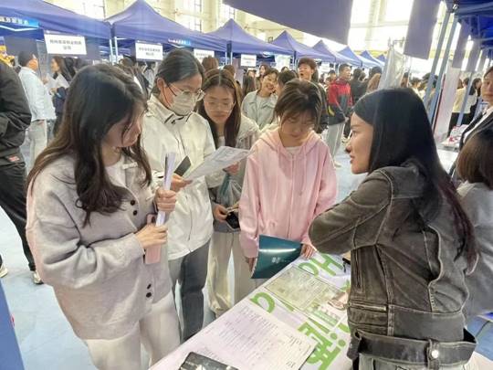 3184bc5b64f5e4da784785973900f035