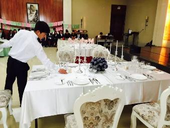 西餐摆台--学生作品